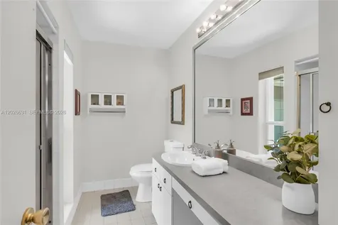 18645 SW 90th Avenue Cutler Bay FL 33157