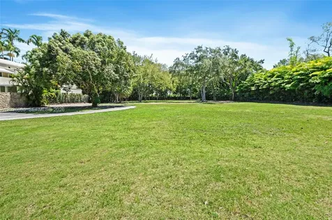 9651 SW 63rd Court Pinecrest FL 33156