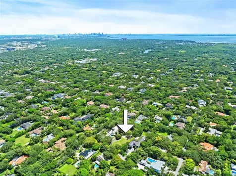 9651 SW 63rd Court Pinecrest FL 33156
