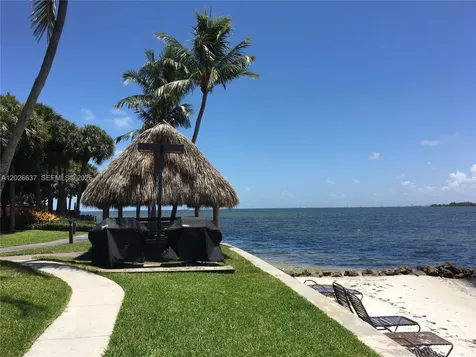 2 Grove Isle Drive Miami FL 33133
