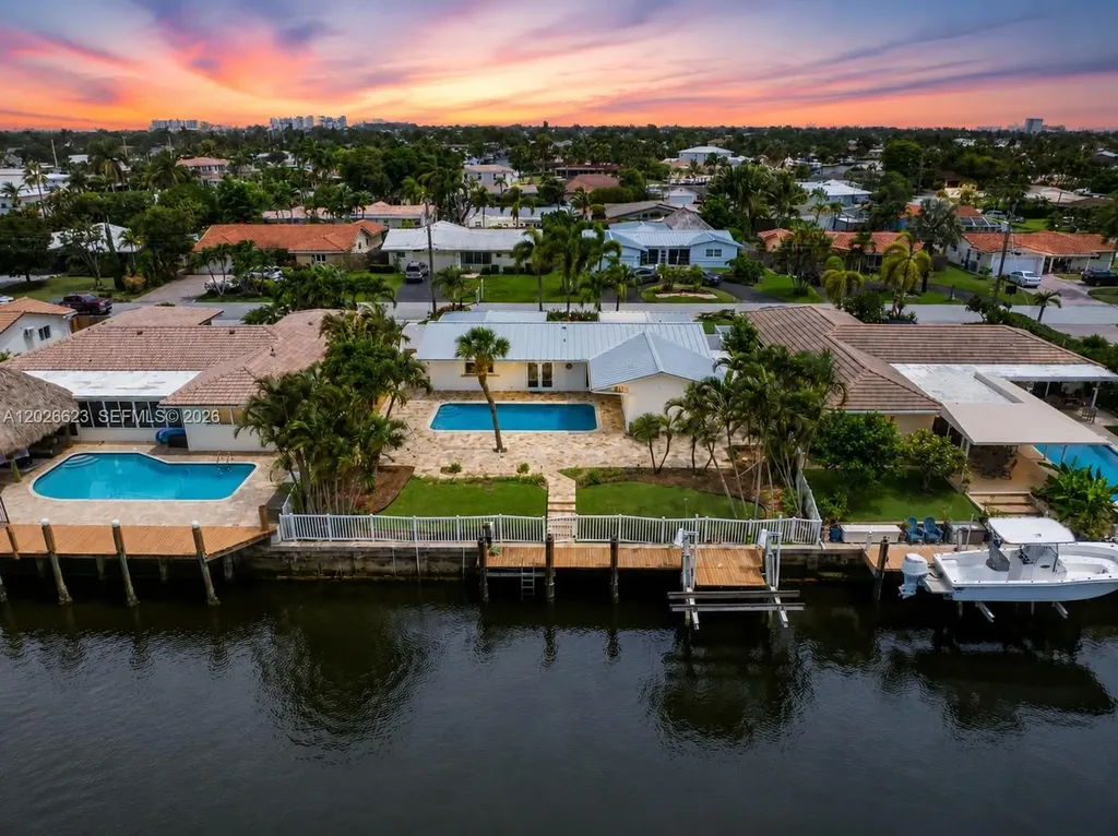 620 SE 11th Street Pompano Beach FL 33060