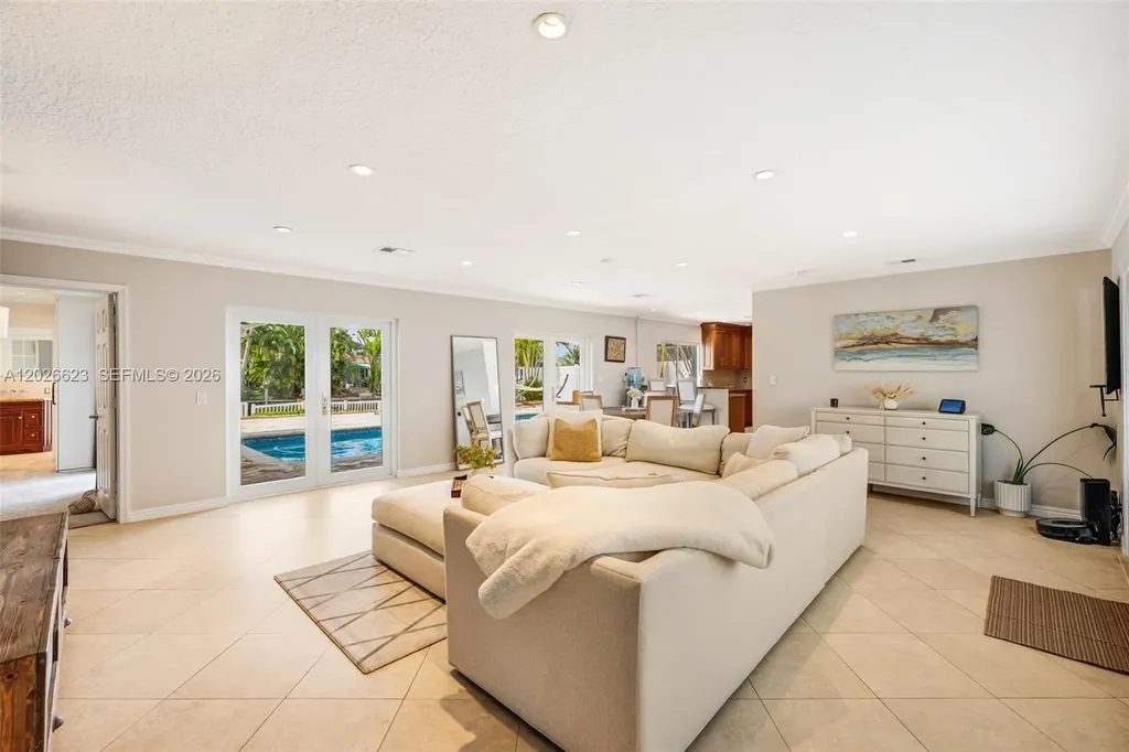 620 SE 11th Street Pompano Beach FL 33060