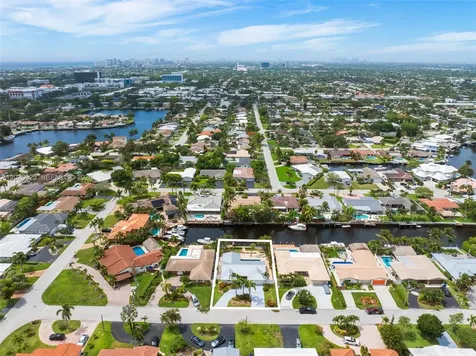 620 SE 11th Street Pompano Beach FL 33060