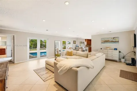 620 SE 11th Street Pompano Beach FL 33060