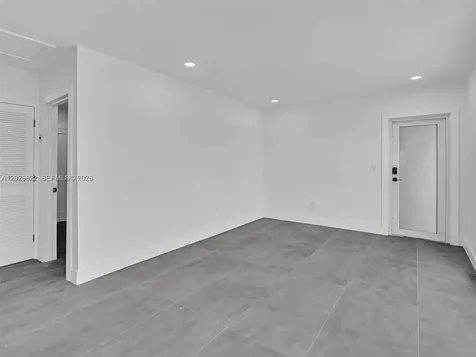 11900 N Bayshore Drive North Miami FL 33181