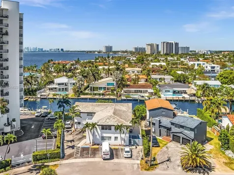 11900 N Bayshore Drive North Miami FL 33181