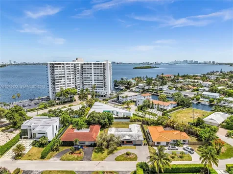 11900 N Bayshore Drive North Miami FL 33181