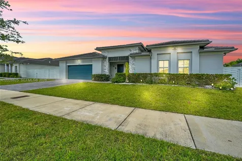 21460 SW 127th Place Miami FL 33177
