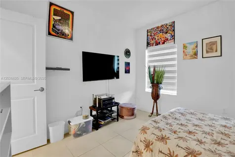 21460 SW 127th Place Miami FL 33177