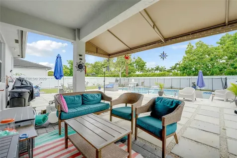 21460 SW 127th Place Miami FL 33177
