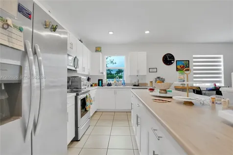 21460 SW 127th Place Miami FL 33177