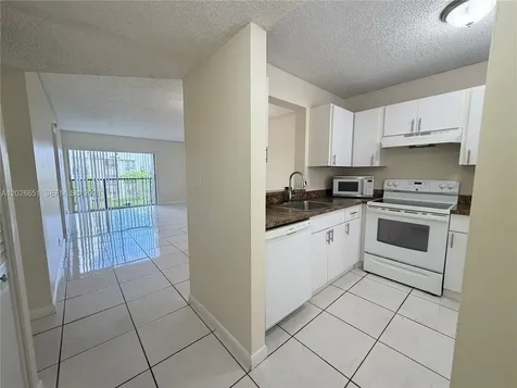 8610 N Sherman Circle Miramar FL 33025