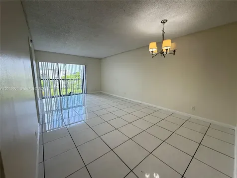 8610 N Sherman Circle Miramar FL 33025