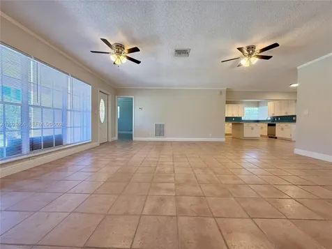 206 SE 3rd Place Dania Beach FL 33004