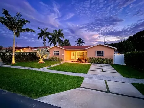 206 SE 3rd Place Dania Beach FL 33004