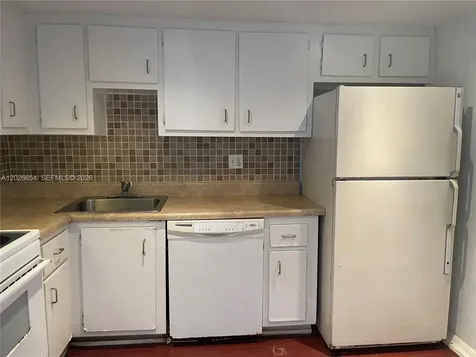 4174 Inverrary Drive Lauderhill FL 33319