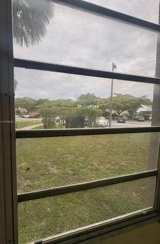 4174 Inverrary Drive Lauderhill FL 33319