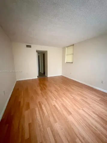 4174 Inverrary Drive Lauderhill FL 33319