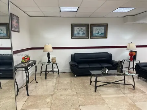 4174 Inverrary Drive Lauderhill FL 33319