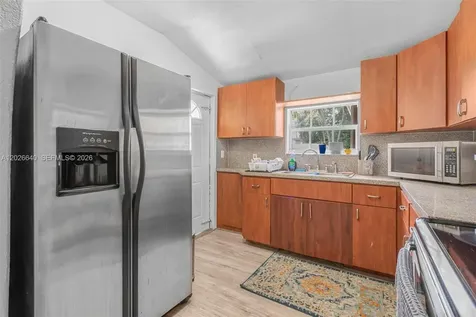 1200 NW 87th Street Miami FL 33147