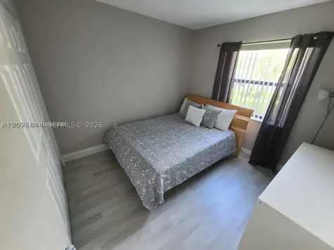 165 NW 93rd Avenue Pembroke Pines FL 33024