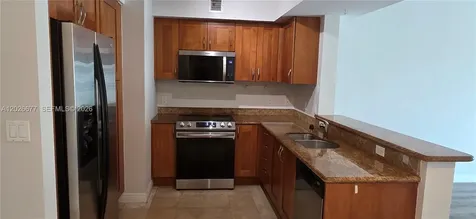 1745 E Hallandale Beach Boulevard Hallandale Beach FL 33009