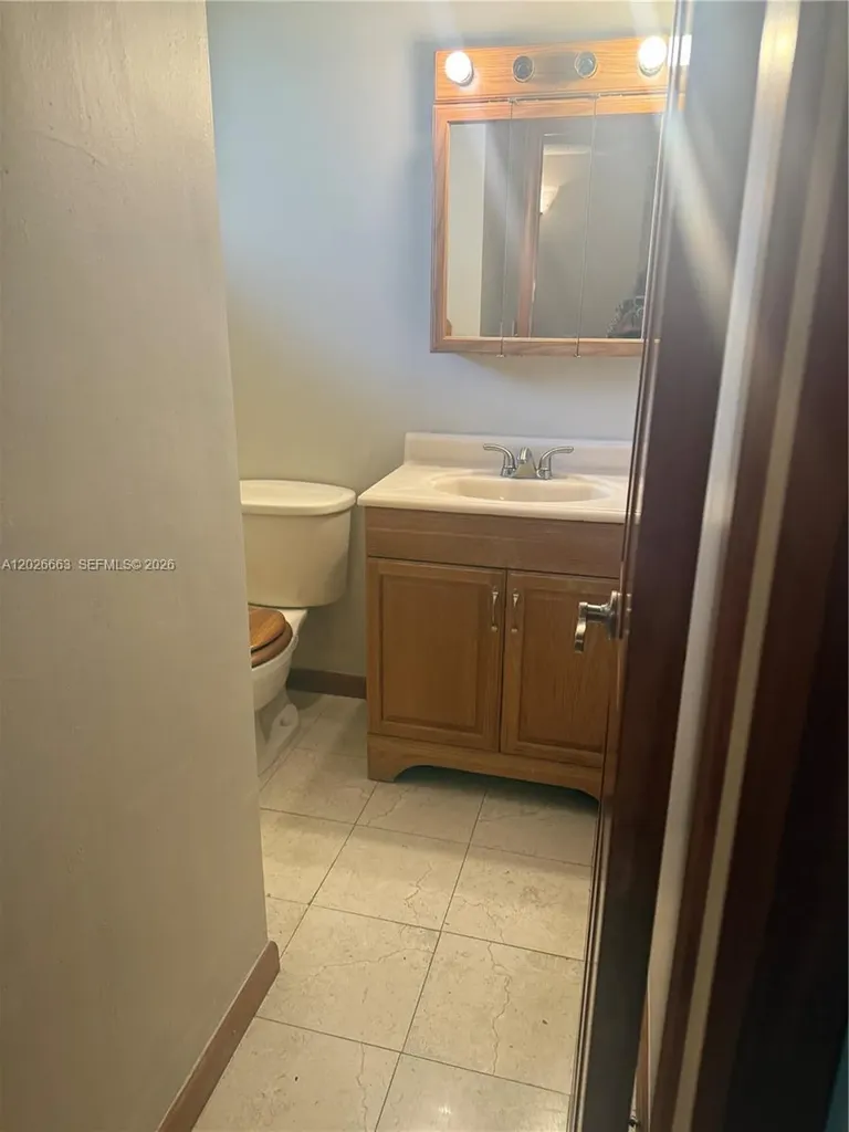100 Ashbury Road Hollywood FL 33024