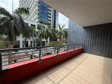 90 NE 32nd Street Miami FL 33137