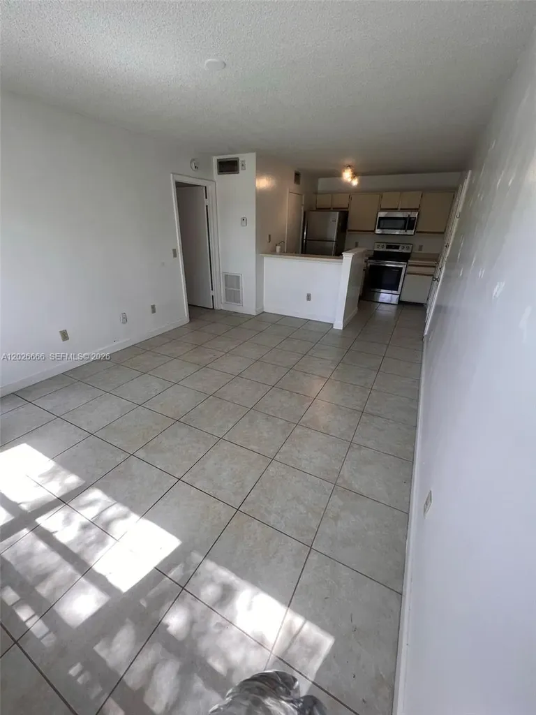 4581 W Mcnab Road Pompano Beach FL 33069