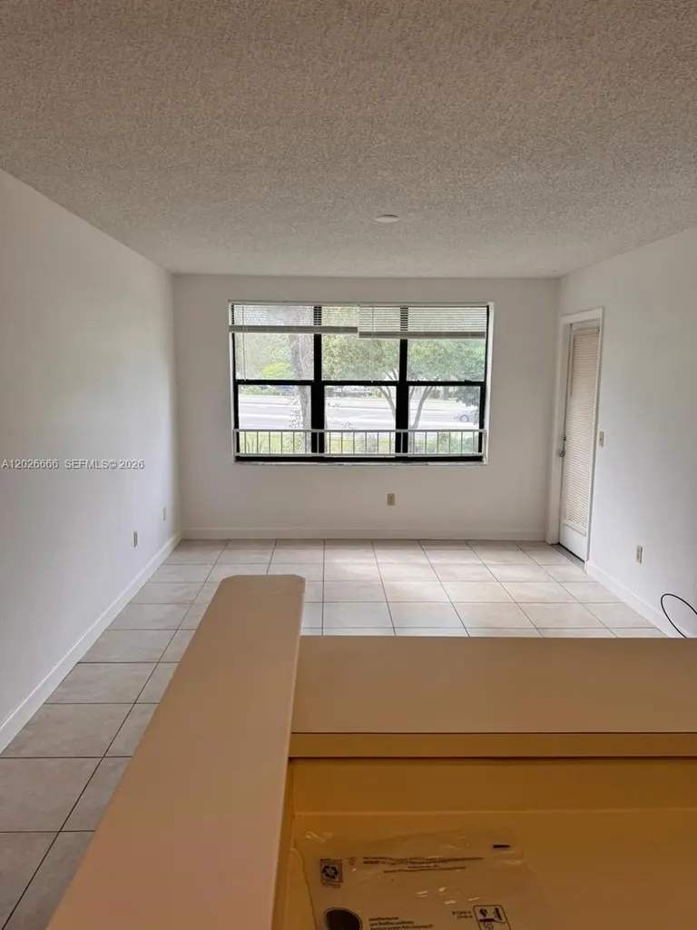 4581 W Mcnab Road Pompano Beach FL 33069