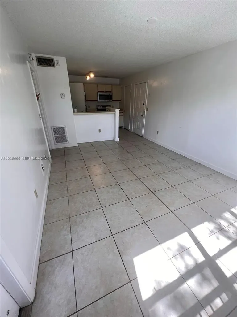 4581 W Mcnab Road Pompano Beach FL 33069