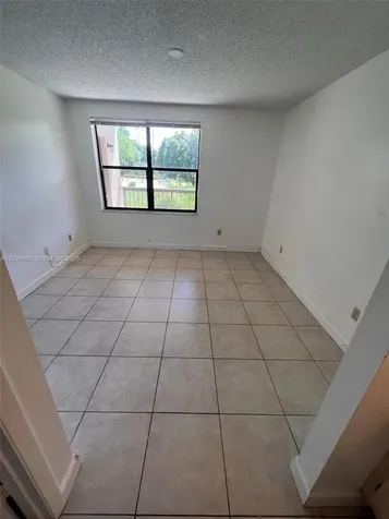 4581 W Mcnab Road Pompano Beach FL 33069
