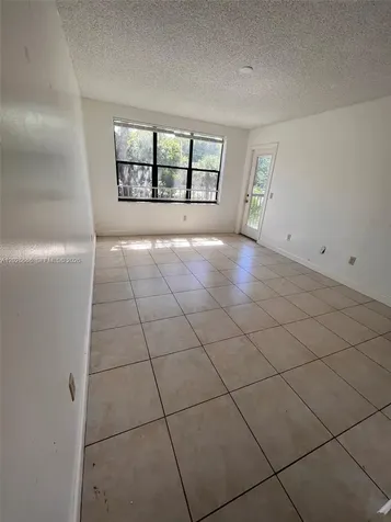 4581 W Mcnab Road Pompano Beach FL 33069