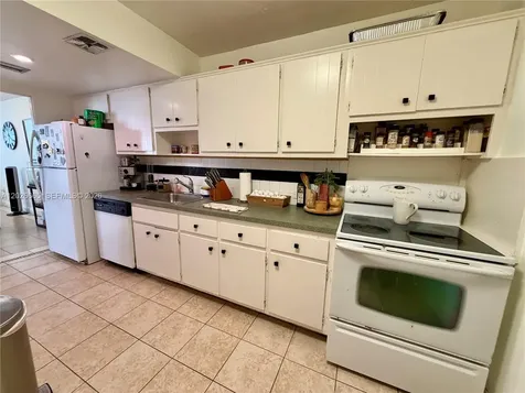 1080 94th Street Bay Harbor Islands FL 33154