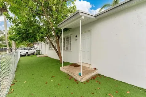 69 NW 5th Street Homestead FL 33030