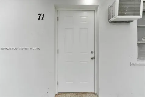 69 NW 5th Street Homestead FL 33030