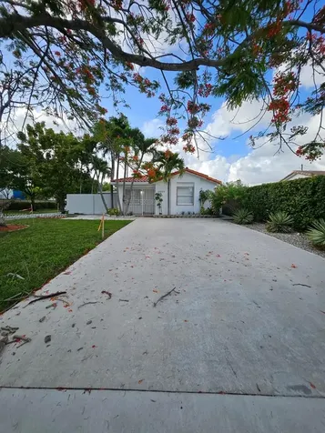 9999 NW 25th Terrace Doral FL 33172