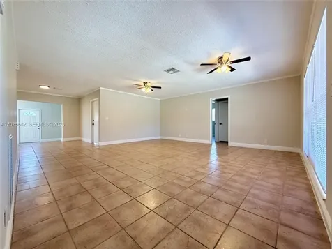206 SE 3rd Place Dania Beach FL 33004