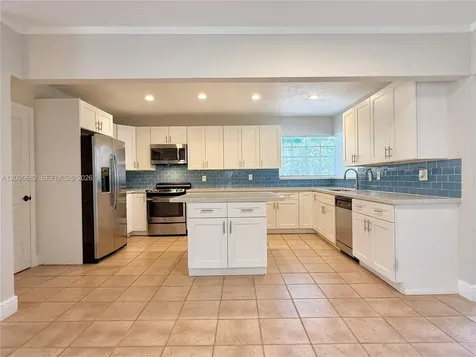 206 SE 3rd Place Dania Beach FL 33004