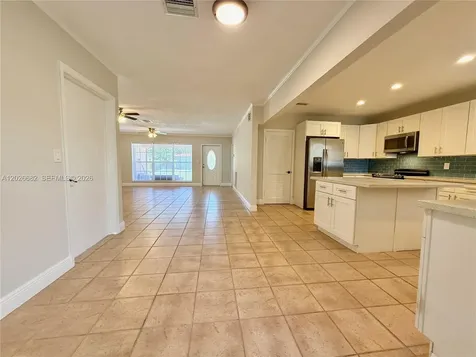 206 SE 3rd Place Dania Beach FL 33004