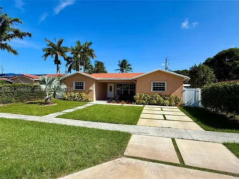 206 SE 3rd Place Dania Beach FL 33004