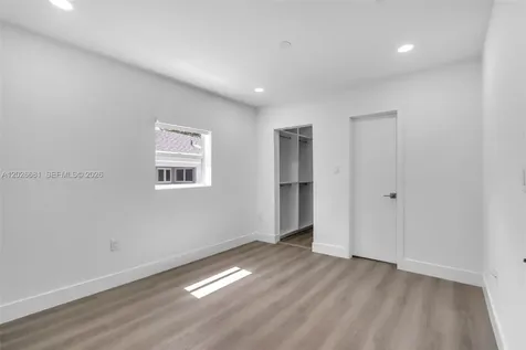 2810 SW 26th Street Miami FL 33133