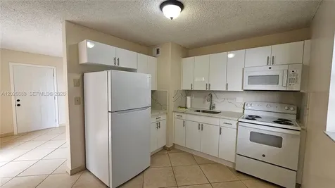 1235 NW 6th Street Miami FL 33125