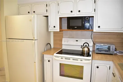 9461 Sunrise Lakes Boulevard Sunrise FL 33322