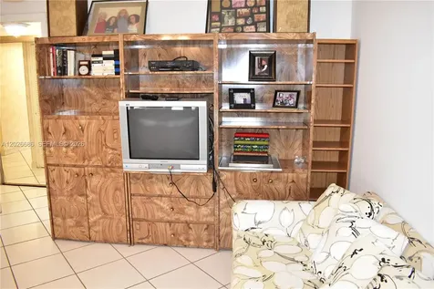 9461 Sunrise Lakes Boulevard Sunrise FL 33322
