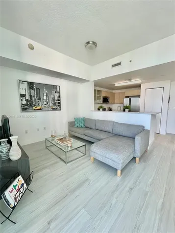 350 NE 24th Street Miami FL 33137