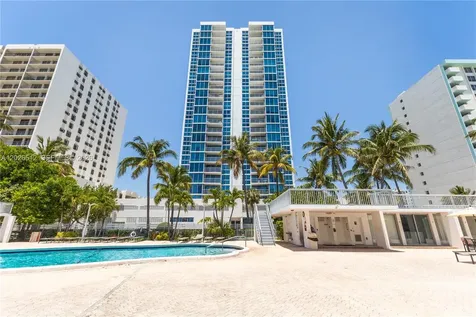 2655 Collins Avenue Miami Beach FL 33140