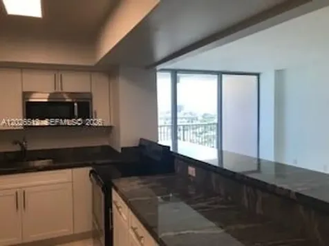 2655 Collins Avenue Miami Beach FL 33140