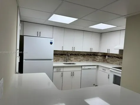 401 Golden Isles Drive Hallandale Beach FL 33009