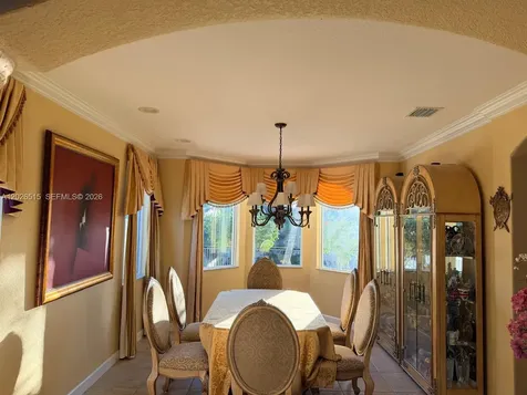 1065 SW 150th Place Miami FL 33194
